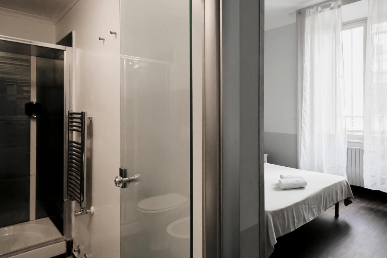 Hotel Dm69 - Termini Monti Crossroads Rom Exterior foto