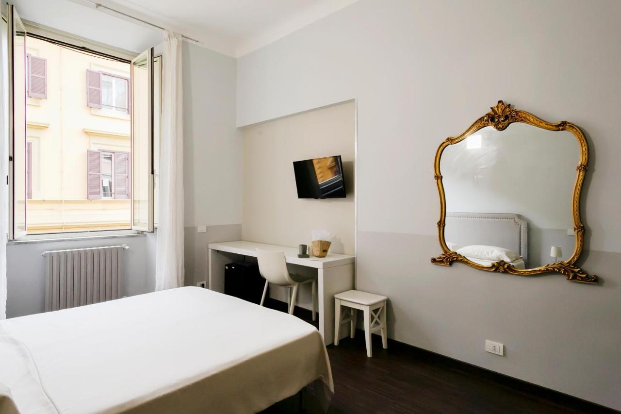 Hotel Dm69 - Termini Monti Crossroads Rom Exterior foto