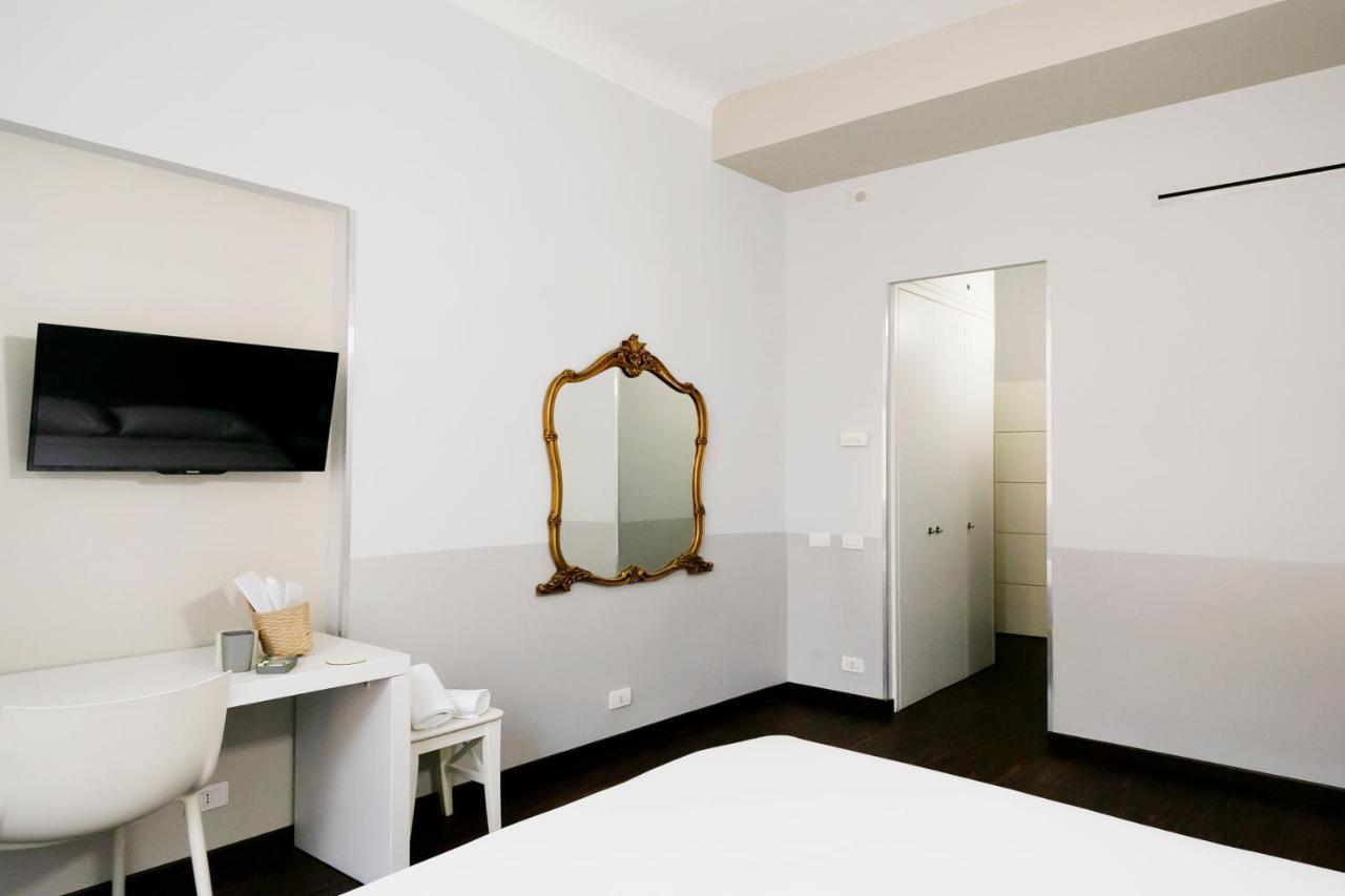 Hotel Dm69 - Termini Monti Crossroads Rom Exterior foto